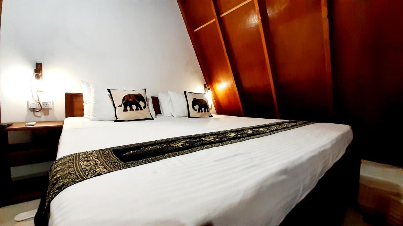 The Otunna Guest House Sigiriya Eksteriør billede